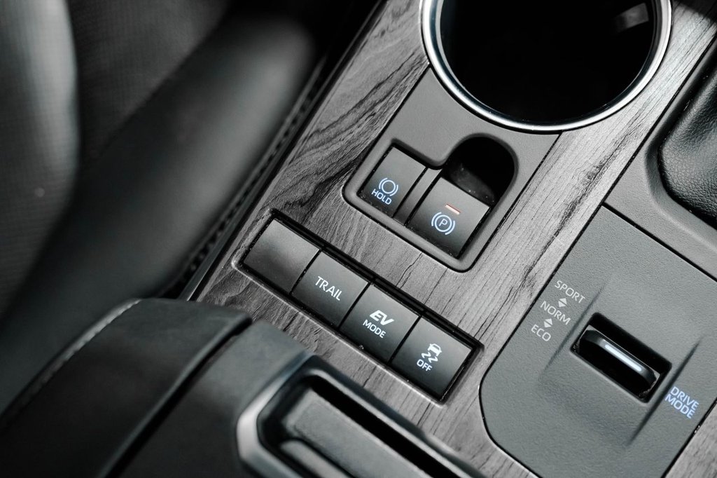 Used Toyota Highlander 2021 for sale - 77564002: Photo 44