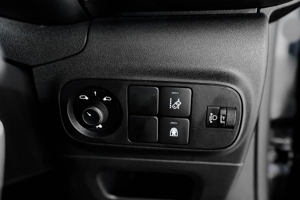 Used Citroen C3 2018 for sale - 77307330: Photo 17