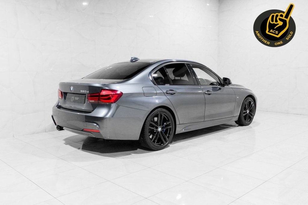 Used BMW 3 Series 2019 for sale - 76768474: Photo 2