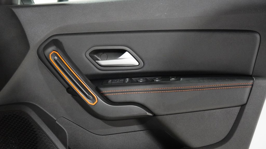 Used Dacia Duster 2023 for sale - 78068311: Photo 17