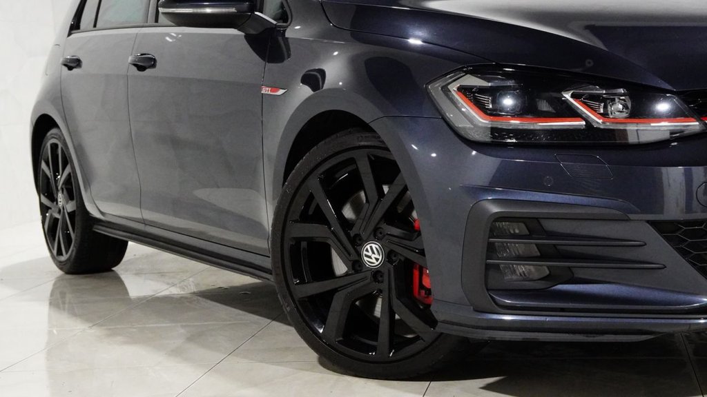 Used Volkswagen Golf 2019 for sale - 77642975: Photo 44