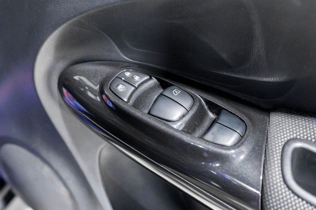 Used Nissan Juke 2016 for sale - 76535605: Photo 16