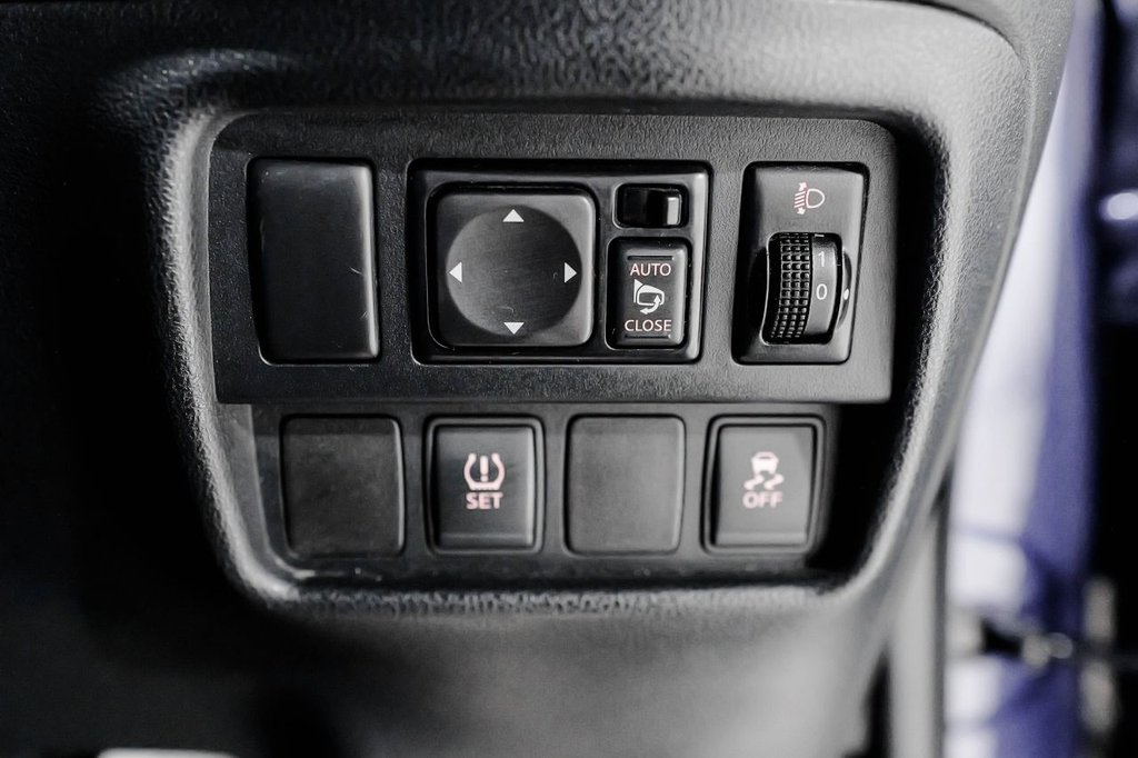 Used Nissan Juke 2016 for sale - 76535605: Photo 19