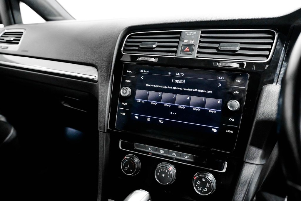 Used Volkswagen Golf 2018 for sale - 76546454: Photo 23