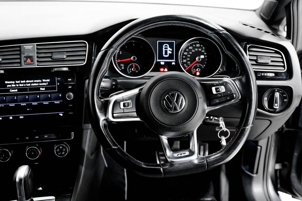 Used Volkswagen Golf 2018 for sale - 76546454: Photo 31