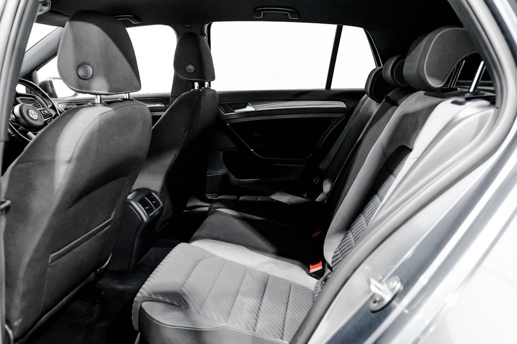 Used Volkswagen Golf 2018 for sale - 76546454: Photo 45