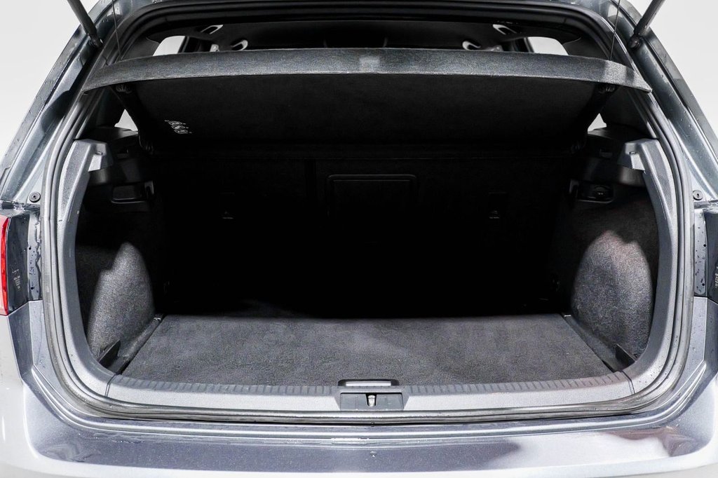 Used Volkswagen Golf 2018 for sale - 76546454: Photo 8