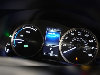 Used Lexus IS 2019 for sale - 78083218: Photo