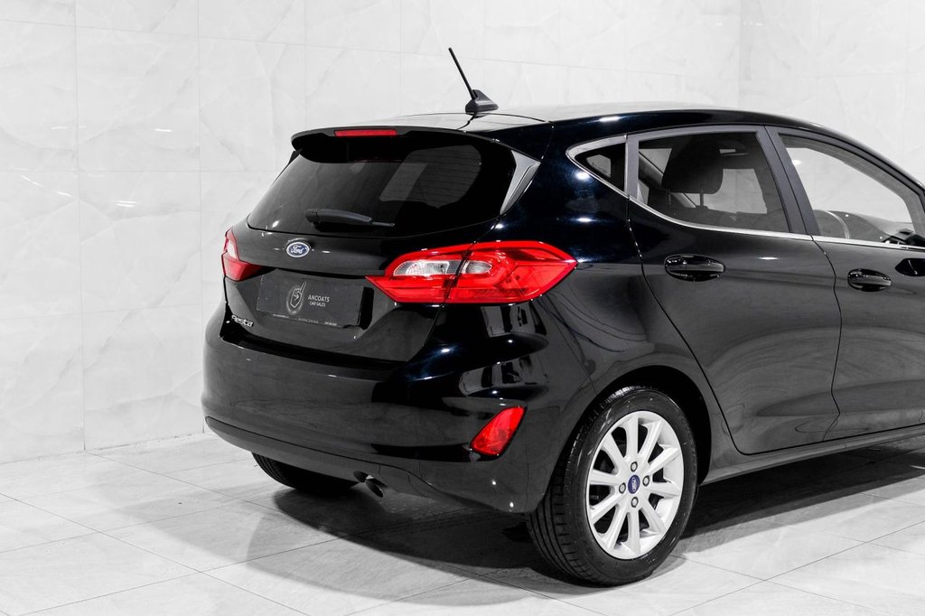 Used Ford Fiesta 2019 for sale - 76417042: Photo 4