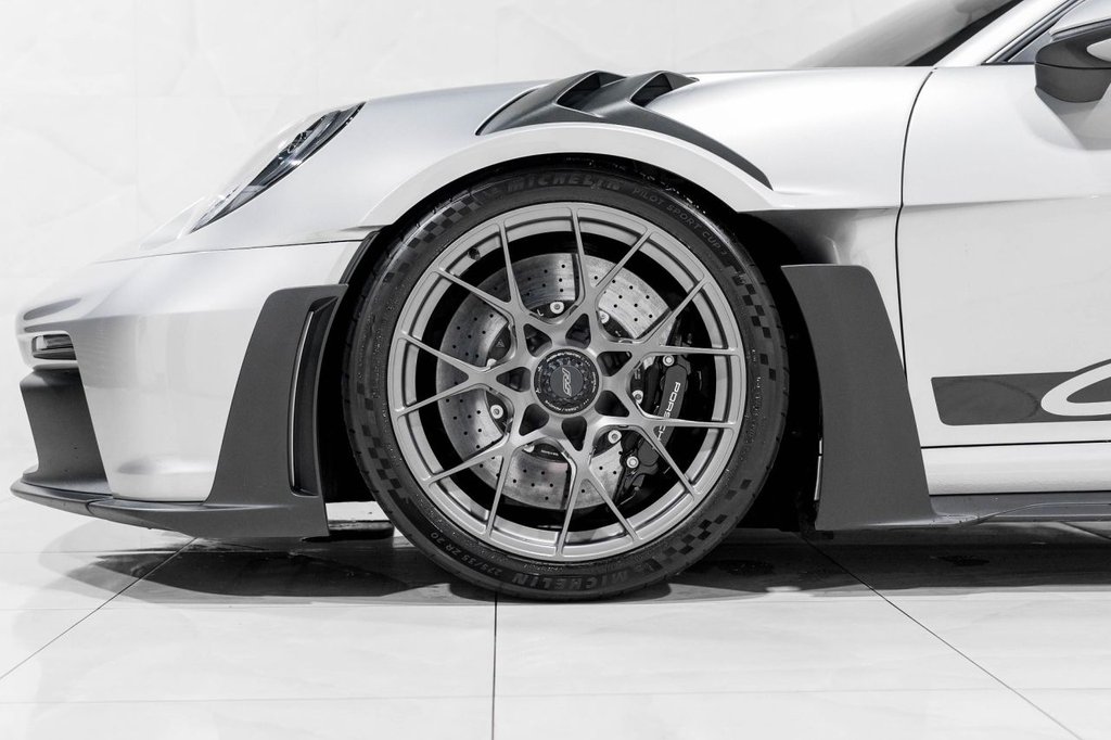 Used Porsche 911 2023 for sale - 76417154: Photo 16