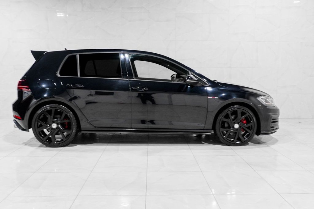 Used Volkswagen Golf 2017 for sale - 76417087: Photo 11