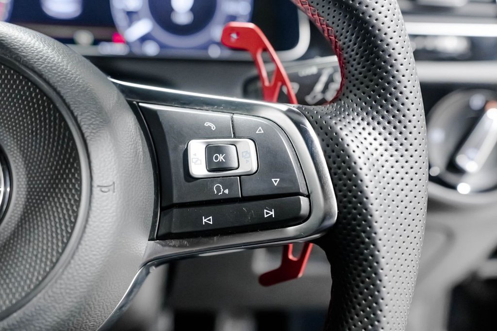 Used Volkswagen Golf 2017 for sale - 76417087: Photo 20