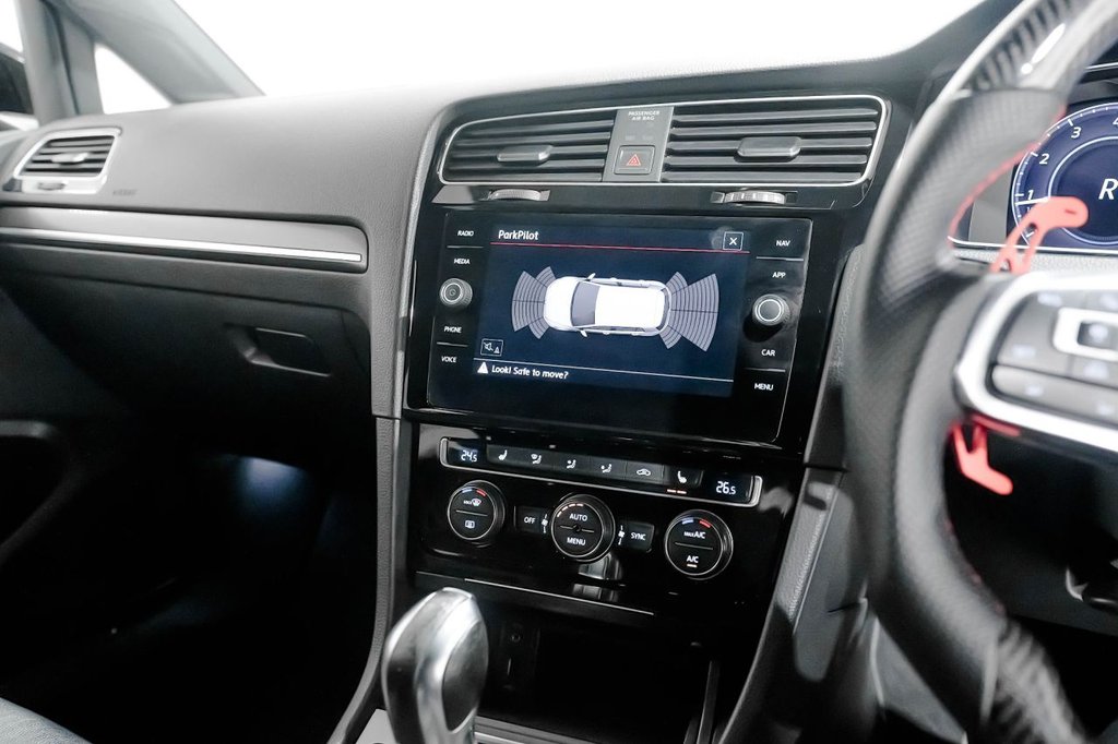 Used Volkswagen Golf 2017 for sale - 76417087: Photo 25