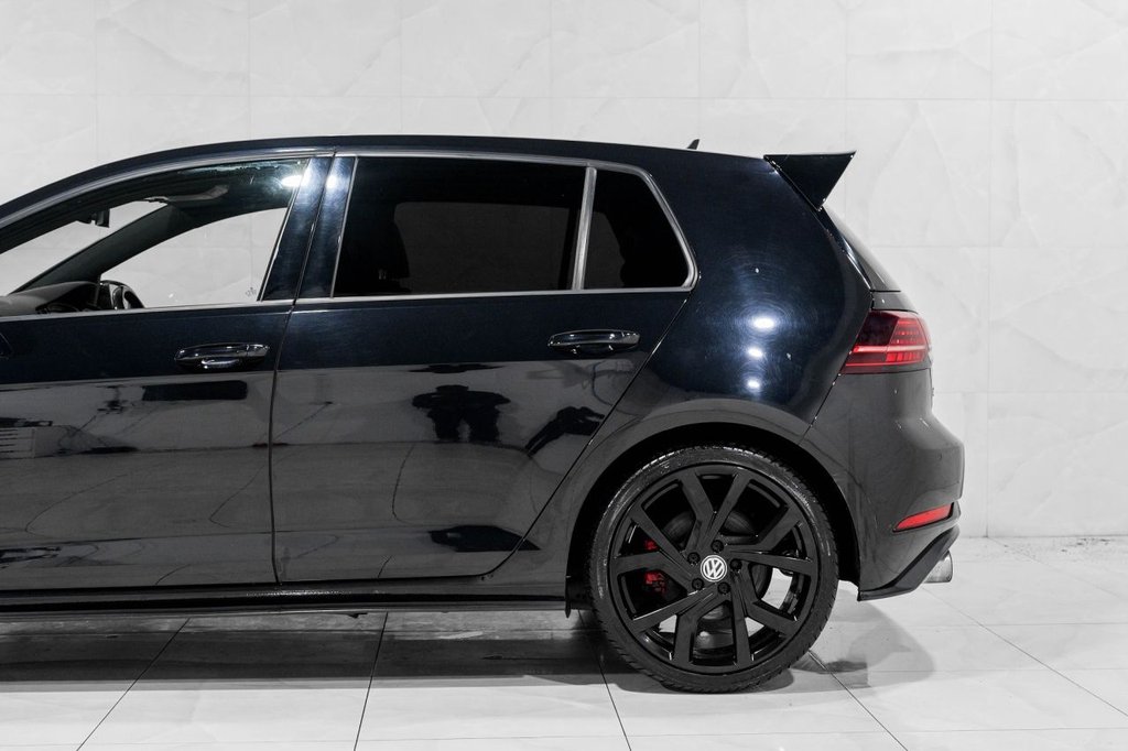 Used Volkswagen Golf 2017 for sale - 76417087: Photo 40