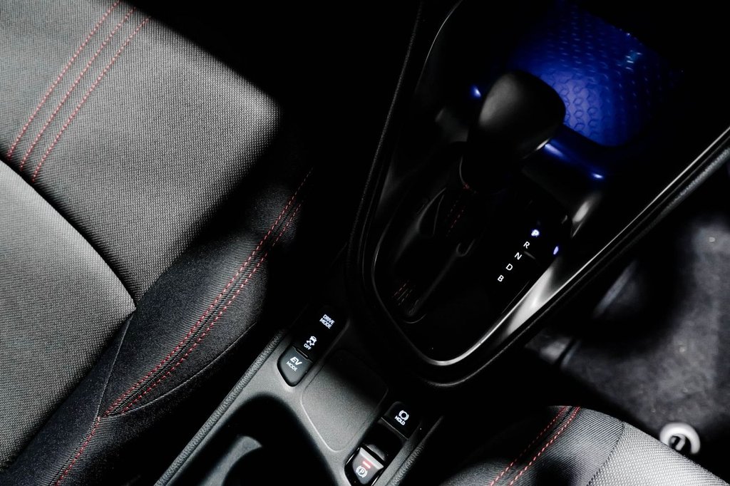 Used Toyota Yaris 2023 for sale - 76416963: Photo 23