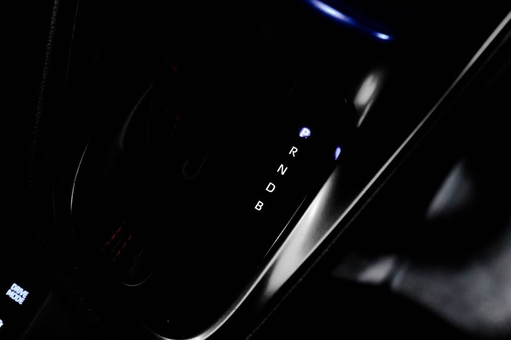 Used Toyota Yaris 2023 for sale - 76416963: Photo 25