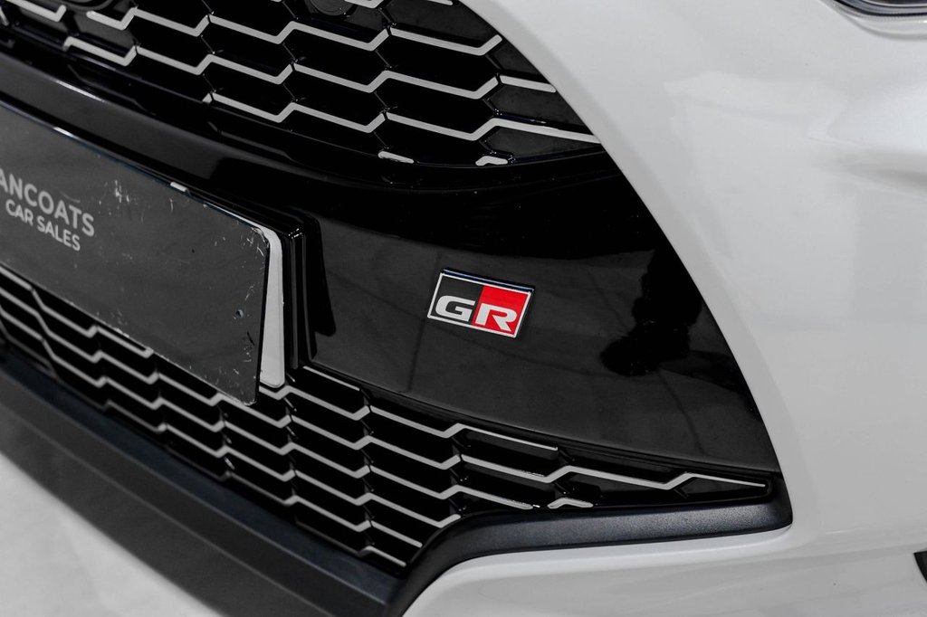 Used Toyota Yaris 2023 for sale - 76416963: Photo 37