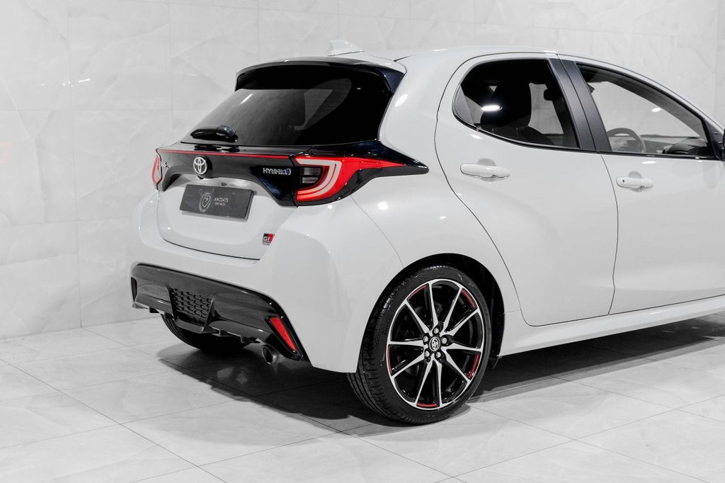 Used Toyota Yaris 2023 for sale - 76416963: Photo 4