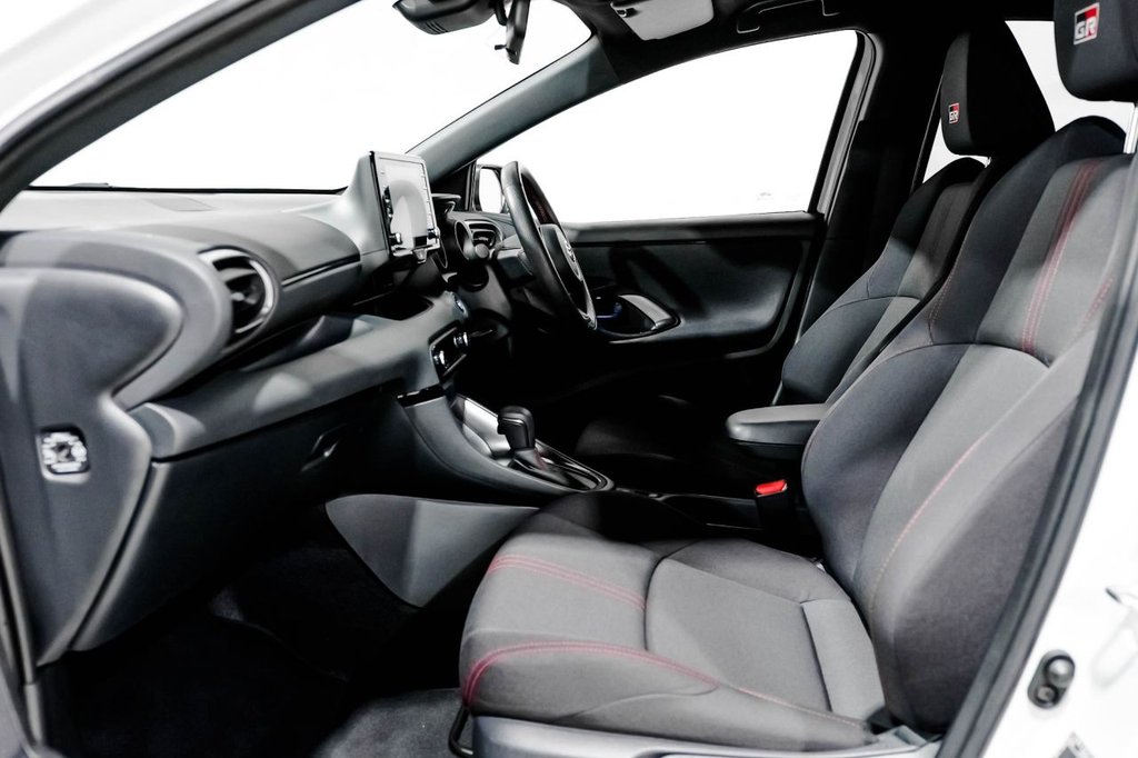 Used Toyota Yaris 2023 for sale - 76416963: Photo 44