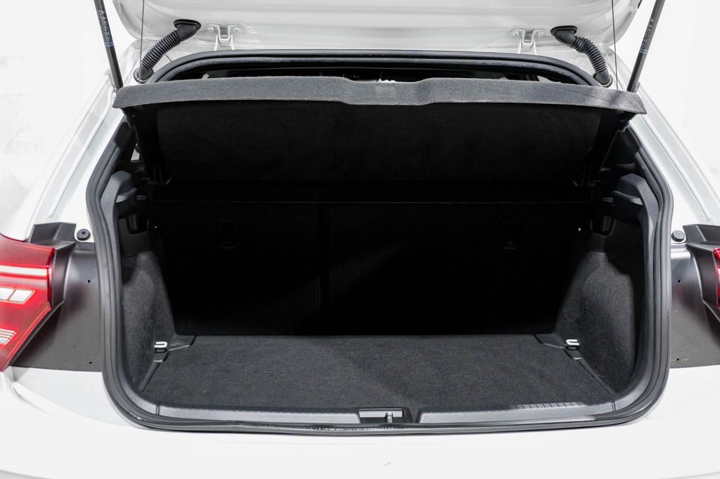 Used Volkswagen Polo 2022 for sale - 77672625: Photo 20