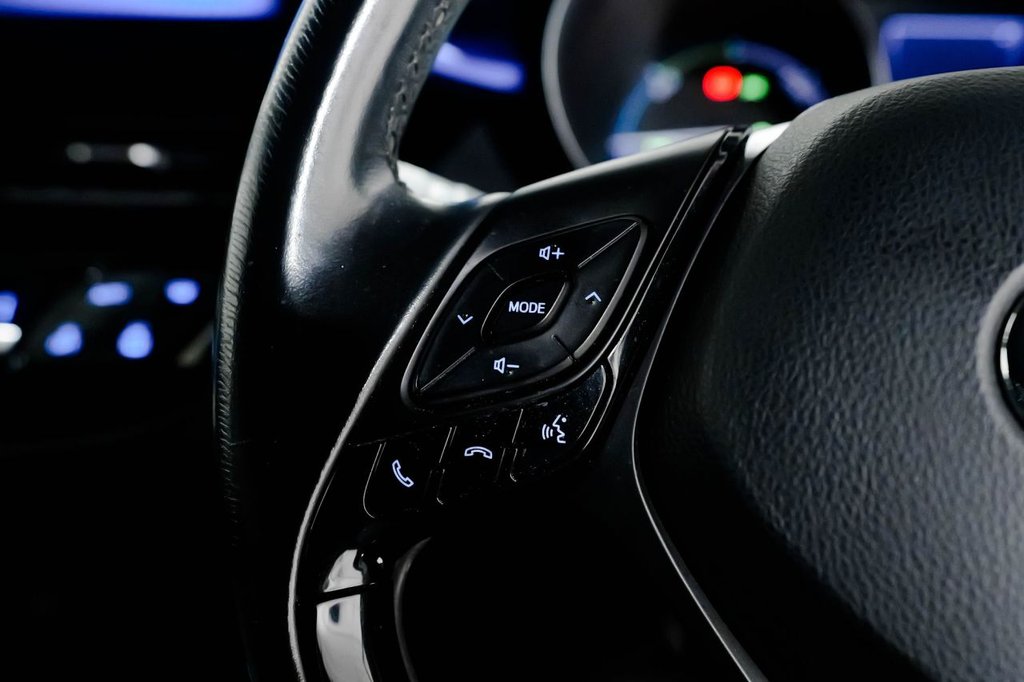 Used Toyota C-HR 2017 for sale - 77499174: Photo 18