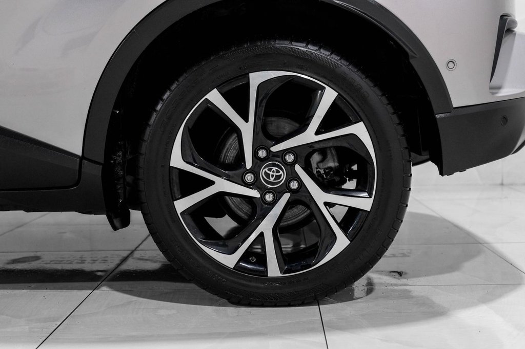 Used Toyota C-HR 2017 for sale - 77499174: Photo 39