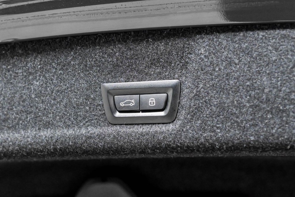 Used BMW 3 Series 2023 for sale - 77498558: Photo 18