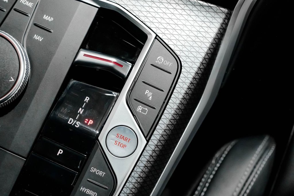 Used BMW 3 Series 2023 for sale - 77498558: Photo 32