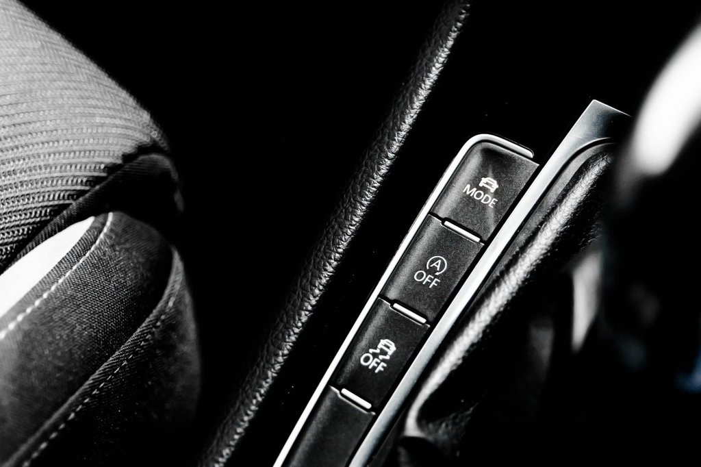 Used Volkswagen Golf 2017 for sale - 76417100: Photo 24