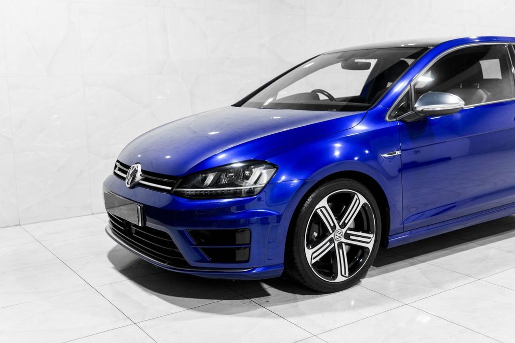 Used Volkswagen Golf 2017 for sale - 76417100: Photo 35