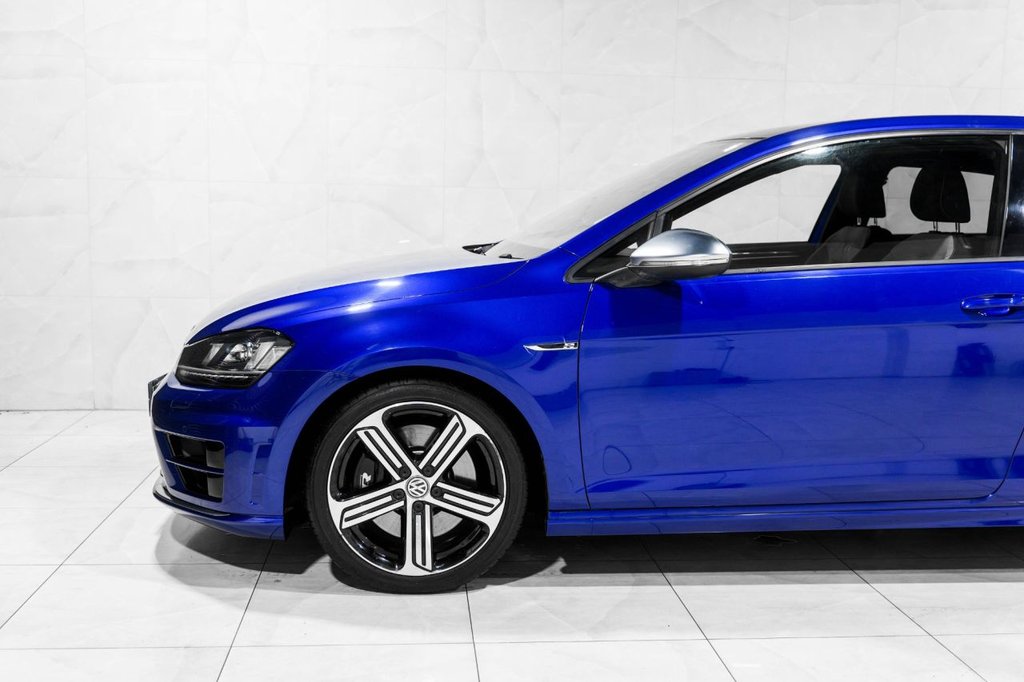 Used Volkswagen Golf 2017 for sale - 76417100: Photo 39