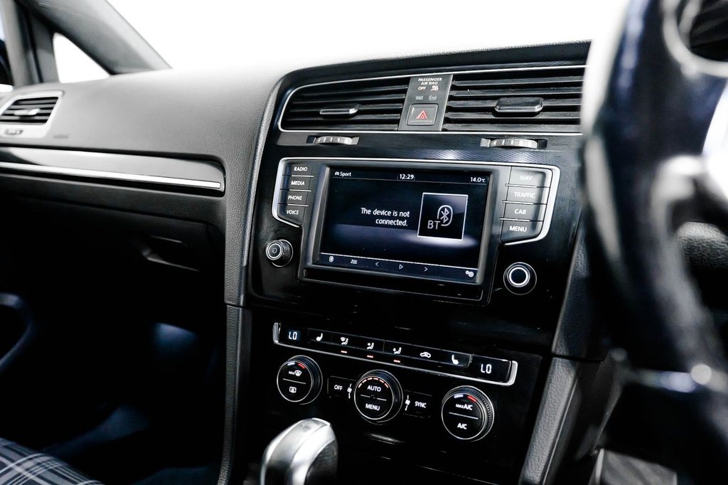 Used Volkswagen Golf 2016 for sale - 76417054: Photo 25