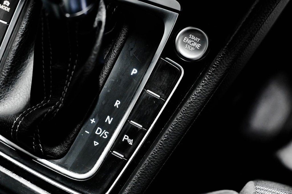 Used Volkswagen Golf 2016 for sale - 76417054: Photo 32