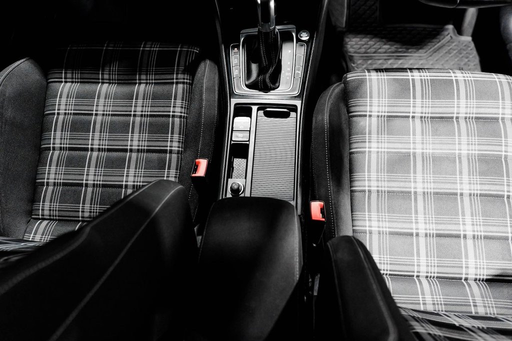 Used Volkswagen Golf 2016 for sale - 76417054: Photo 37