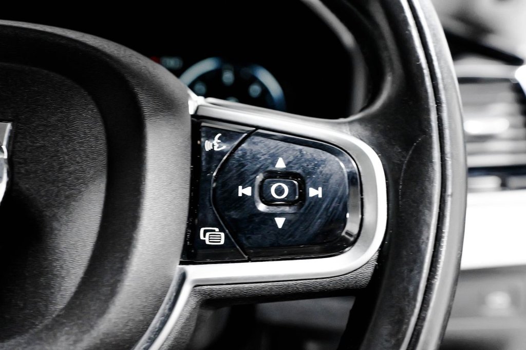 Used Volvo XC90 2015 for sale - 76416997: Photo 23