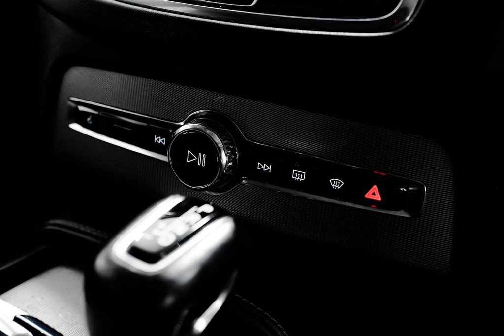 Used Volvo XC90 2015 for sale - 76416997: Photo 25