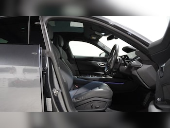 Used Audi e-tron GT 2023 for sale - 78336432: Photo