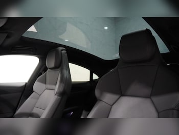 Used Audi e-tron GT 2023 for sale - 78336432: Photo