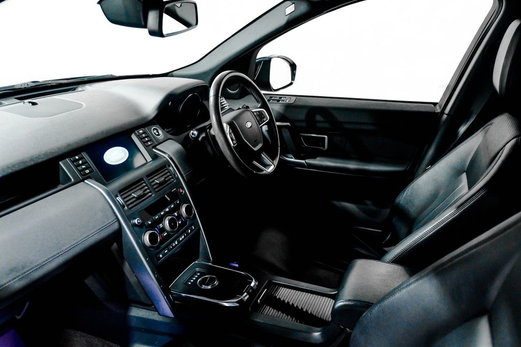 Used Land Rover Discovery Sport 2018 for sale - 76417179: Photo 13