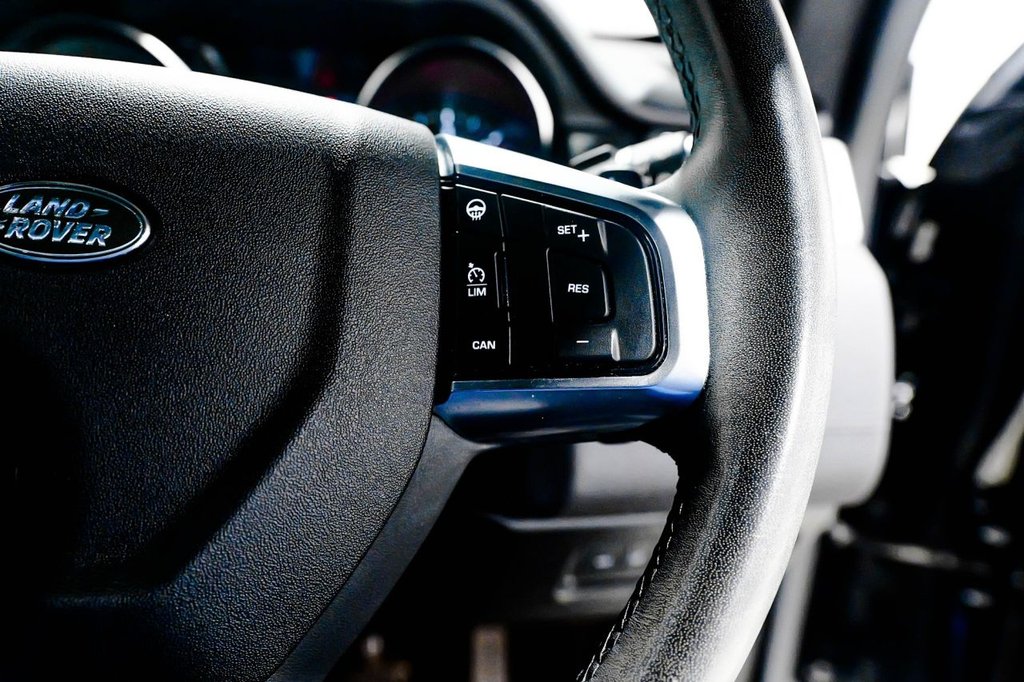 Used Land Rover Discovery Sport 2018 for sale - 76417179: Photo 31