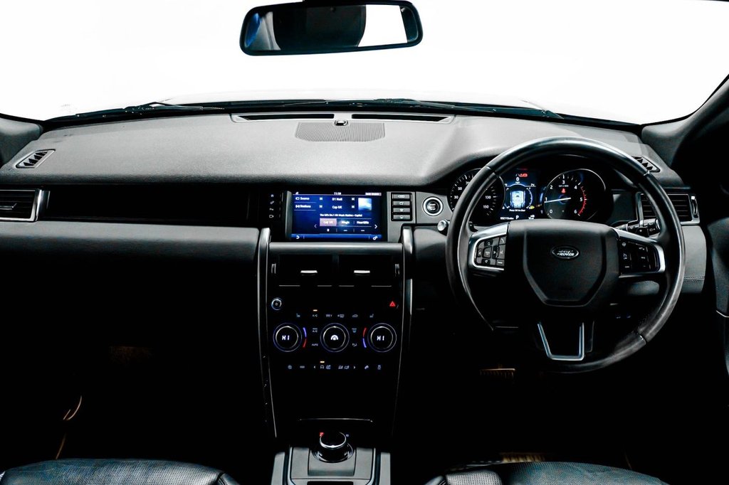 Used Land Rover Discovery Sport 2018 for sale - 76417179: Photo 41