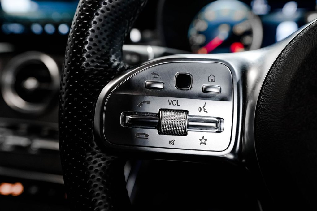 Used Mercedes-Benz GLC 2022 for sale - 77507041: Photo 21