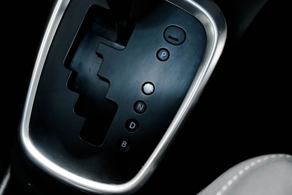 Used Toyota Yaris 2019 for sale - 77521456: Photo 23