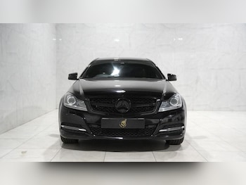 Used Mercedes-Benz C Class 2013 for sale - 79108336: Photo