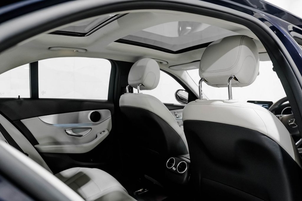 Used Mercedes-Benz C Class 2018 for sale - 76417190: Photo 32