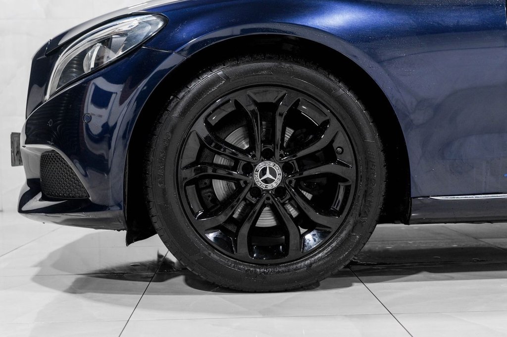 Used Mercedes-Benz C Class 2018 for sale - 76417190: Photo 38