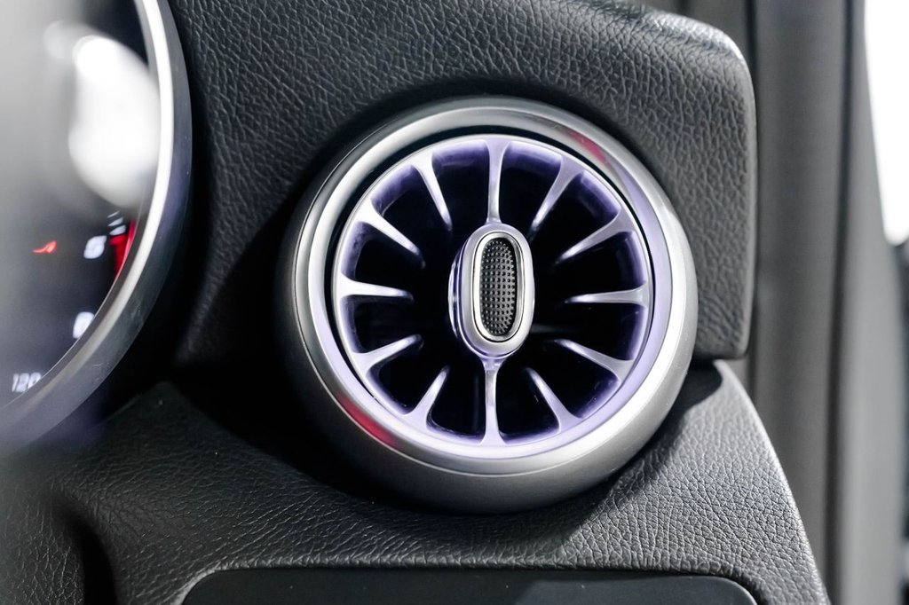 Used Mercedes-Benz C Class 2018 for sale - 76416900: Photo 19