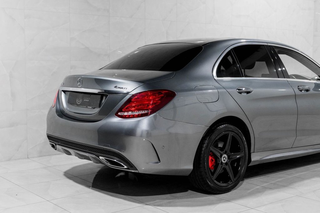 Used Mercedes-Benz C Class 2018 for sale - 76416900: Photo 4