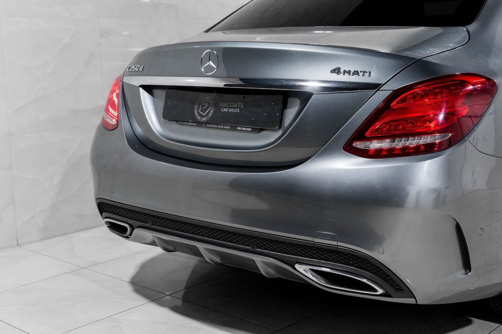 Used Mercedes-Benz C Class 2018 for sale - 76416900: Photo 5