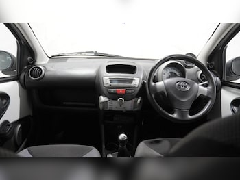 Used Toyota AYGO 2013 for sale - 78856129: Photo